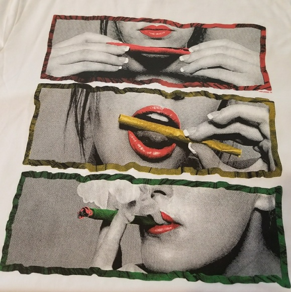Brand New " Roll it, lick it, smoke it " Tee - Picture 5 of 7